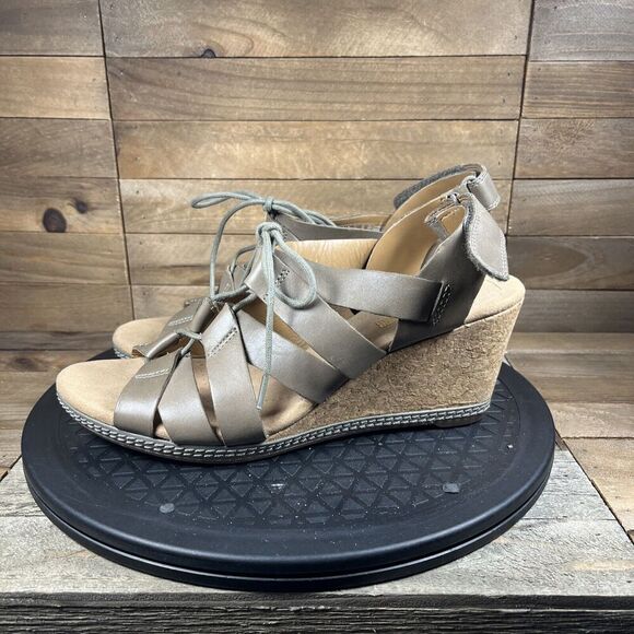 Clarks Cushion Helio Mindin Women's Size 9 M Lace Cork Taupe Wedge Sandal Heels - Picture 3 of 10